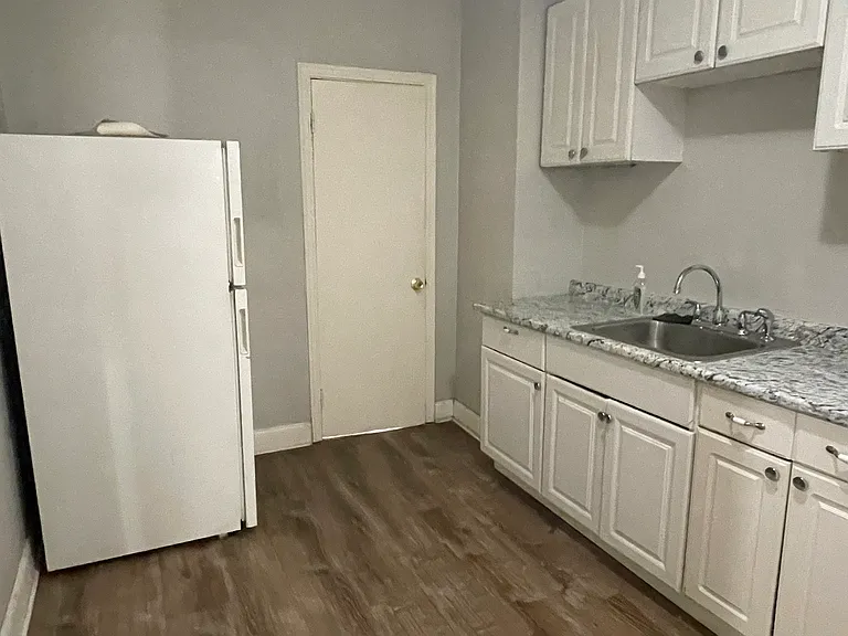 226 Lobinger Ave — Photo 10