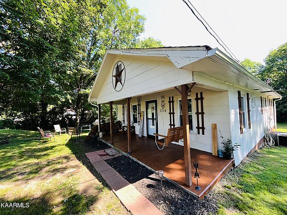 3rd image of 214 County Road 475