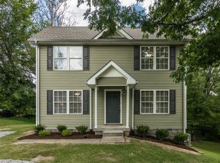 2366 Old Greenbrier Pike, Greenbrier, TN 37073