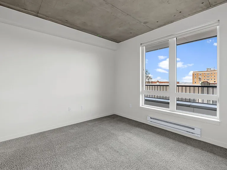 Stadium Apartments — Photo 53