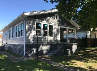 616 S 16th St, Herrin, IL 62948