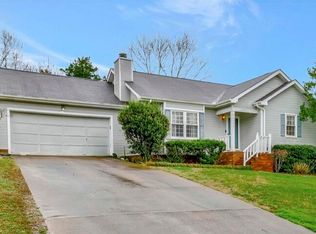 4506 Spring Lake Rd, Chattanooga, TN 37415