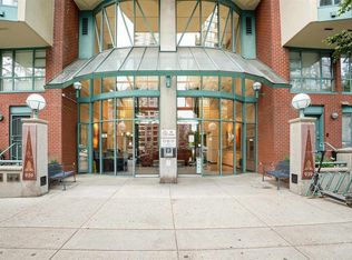 939 Homer St #304, Vancouver, BC V6B2W6