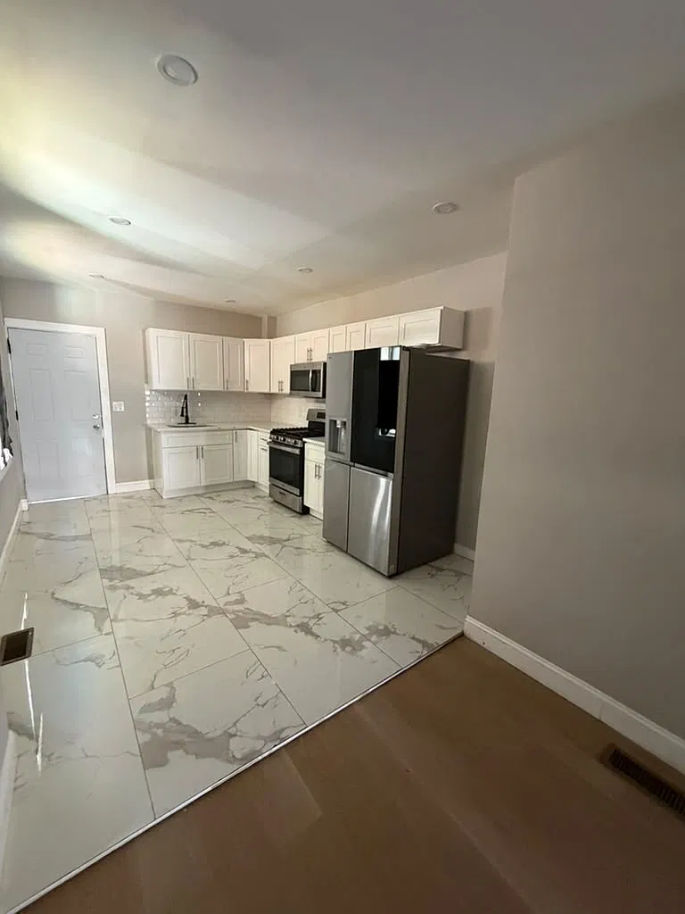 3 bed, $2,250 — Photo 1