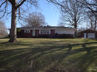 179 Enwood Dr, Charlotte, NC 28214