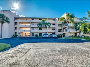 2067 W Lakeview Blvd #2, North Fort Myers, FL 33903
