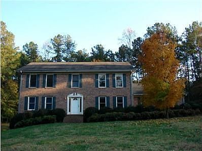 1st image of 390 Wedgefield Dr