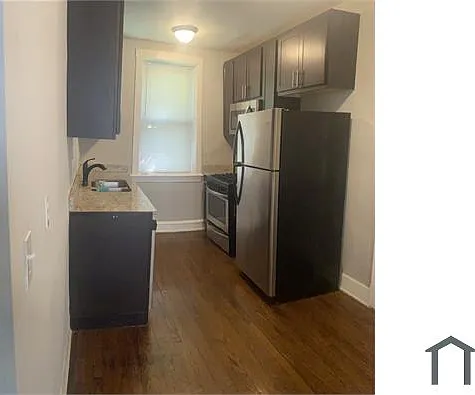 3605 S King Dr #3 — Photo 2