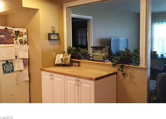 5th image of 109 Greenwood Ave