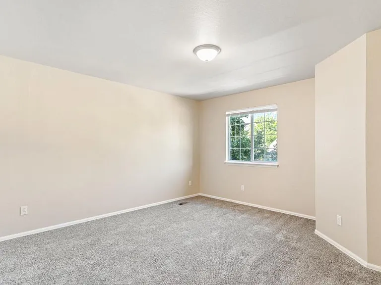 913 Samuel Point — Photo 22
