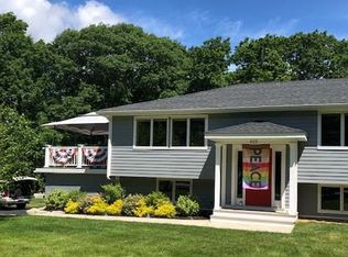 619 Hartford St, Westwood, MA 02090