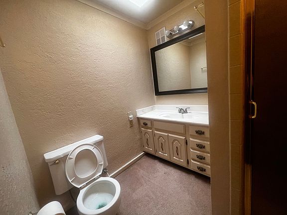 4th image of 120 Don Diego St NE