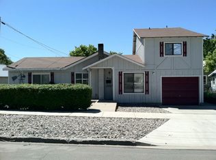 825 Center St, Lakeview, OR 97630