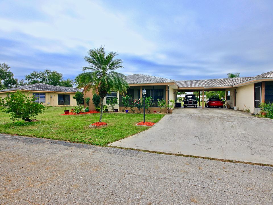 1st image of 22 Parkwood Villas Ct