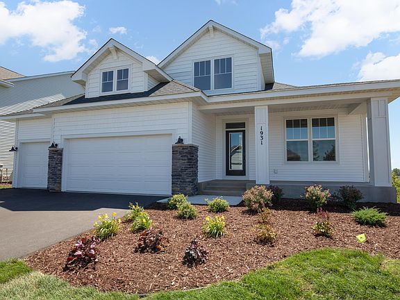 4th image of 1931 Fallbrooke Dr