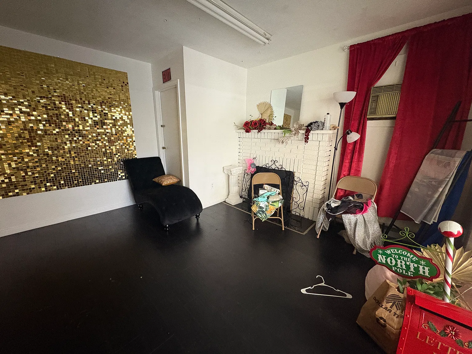Studio, 1996 sqft, $1,050 — Photo 3