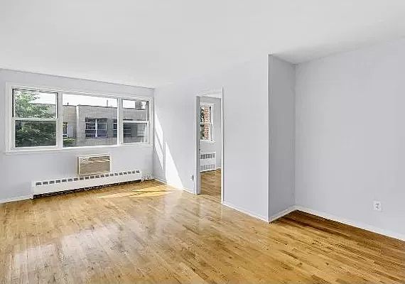 5th image of 31-29 37th St #3FF