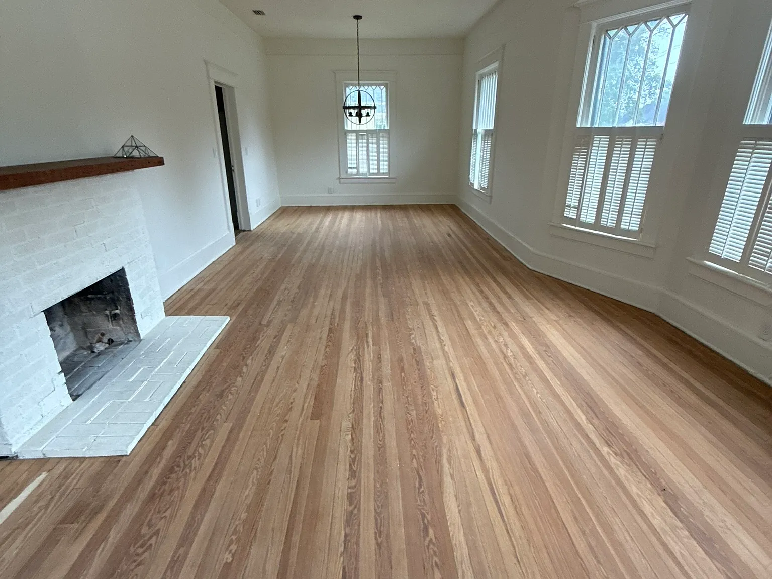 2 bed, 2100 sqft, $2,100 — Photo 4