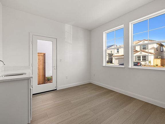 Entry & Kitchen
