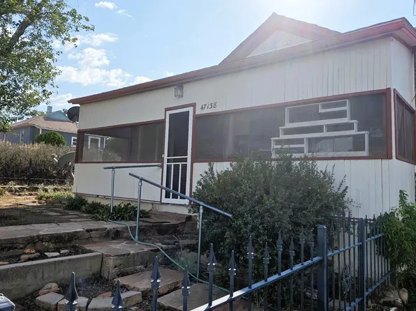 47138 N 3rd St, Ash Fork, AZ 86320