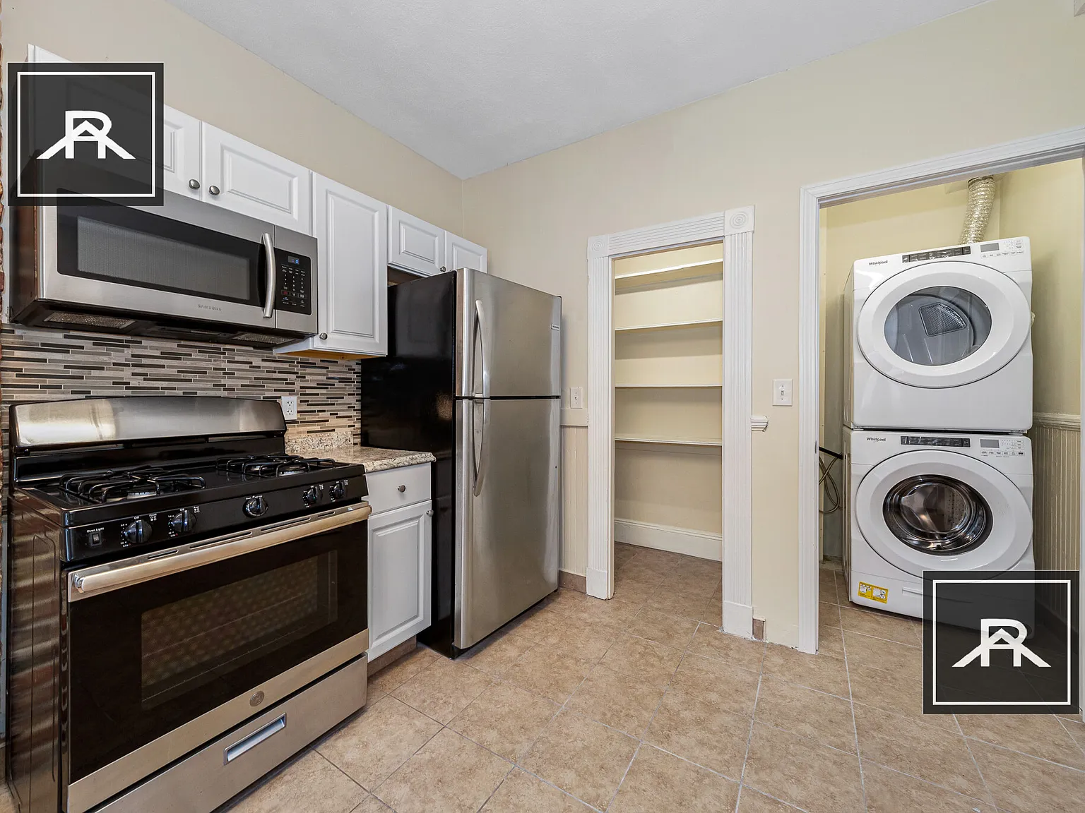 3 bed, 1.0 bath, 980 sqft, $3,595 — Photo 4