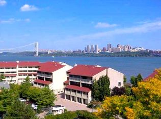 1225 River Rd. #8A, Edgewater, NJ 07020