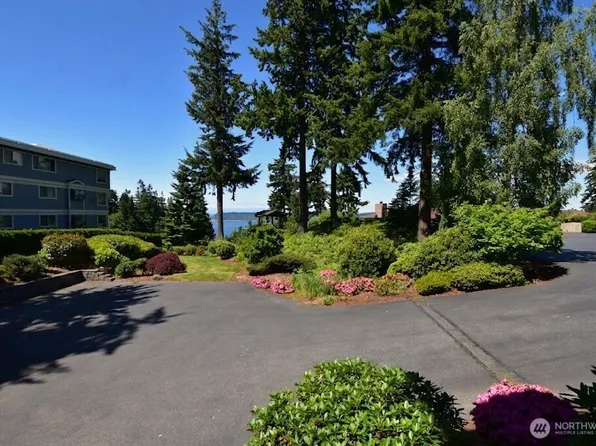8230 53rd Avenue W #812, Mukilteo, WA 98275