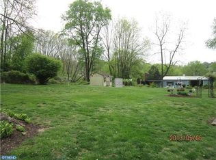 154 Forge Rd, Glen Mills, PA 19342