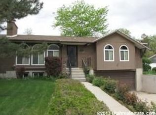 449 Country Clb, Stansbury Park, UT 84074