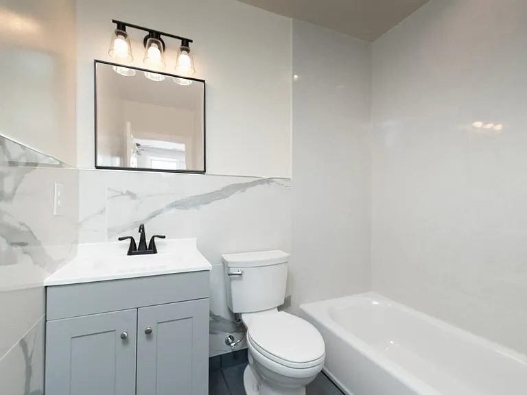 1224 W Cary St — Photo 19