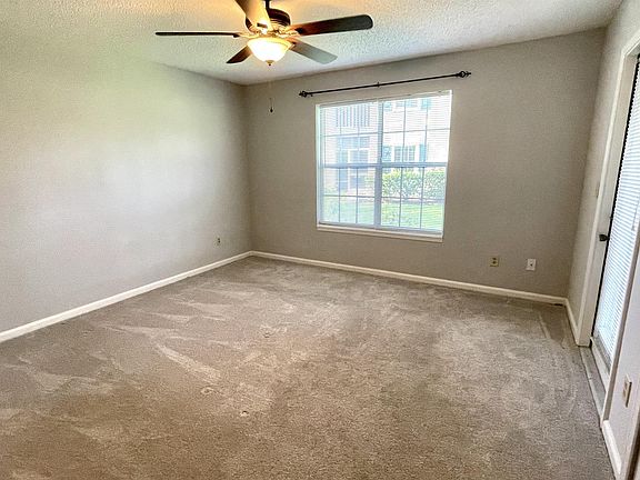 5th image of 800 Ironwood Dr Unit 811