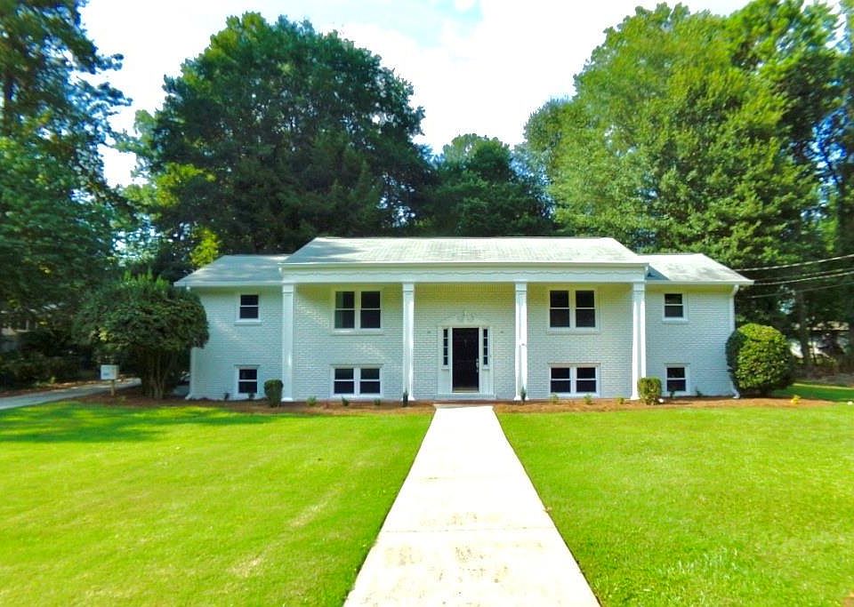 1st image of 1059 Canterbury Dr SE