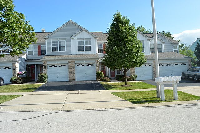 1st image of 75 Oakton Dr #75
