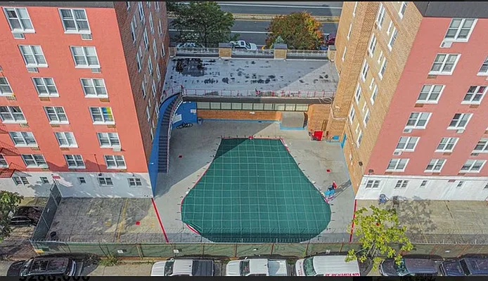 Sold by Remax Edge | media 20