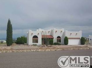 6955 S Pinon Dr, Hereford, AZ 85615