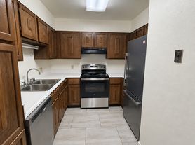 3055 Trinity Dr, Los Alamos, NM