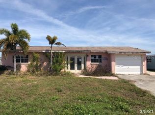 106 Leland St SE, Pt Charlotte, FL 33952