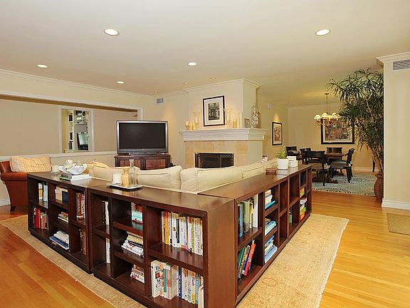 4th image of 8021 Dunfield Ave