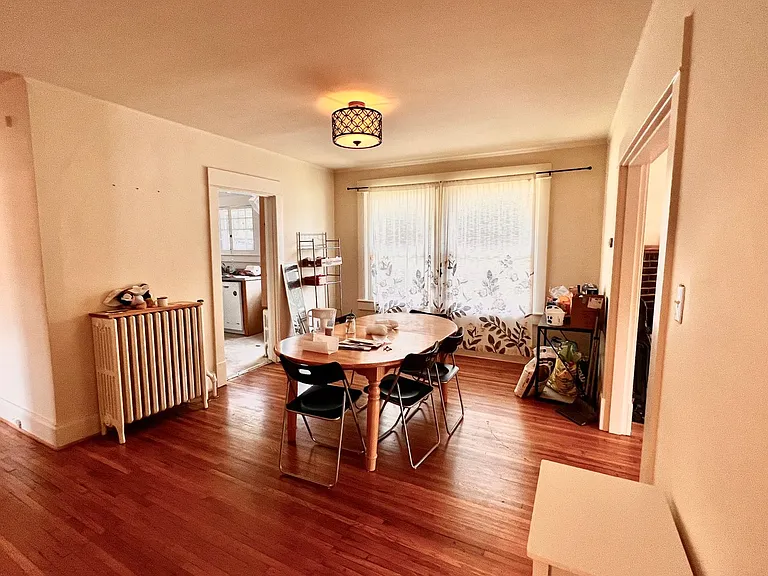 1901 Jefferson Park Ave — Photo 15