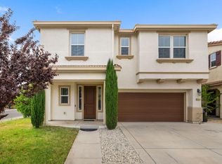 9910 Cape Verde Dr, Elk Grove, CA 95757