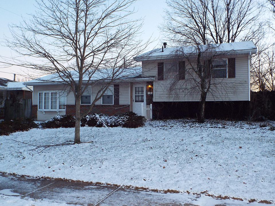 1st image of 2561 McDonald Ct
