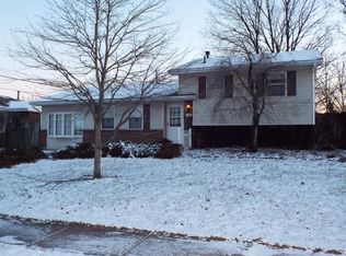 2561 McDonald Ct, Grove City, OH