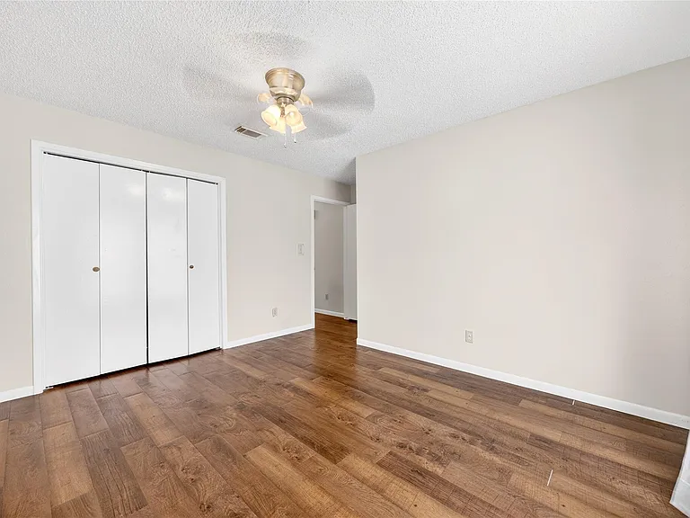 11103 Bellerive Dr — Photo 25
