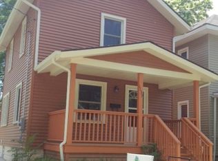 1139 W Maple St, Lansing, MI 48915