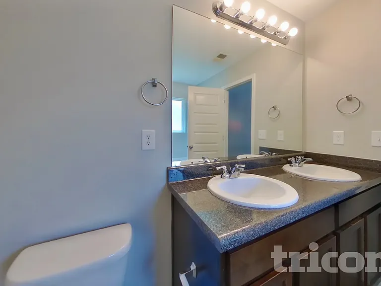 12019 Jojo Ct — Photo 10