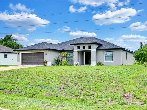 4015 6th ST W, LEHIGH ACRES, FL 33971