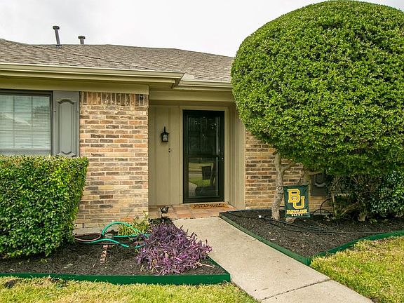 3rd image of 2613 Lawndale Dr