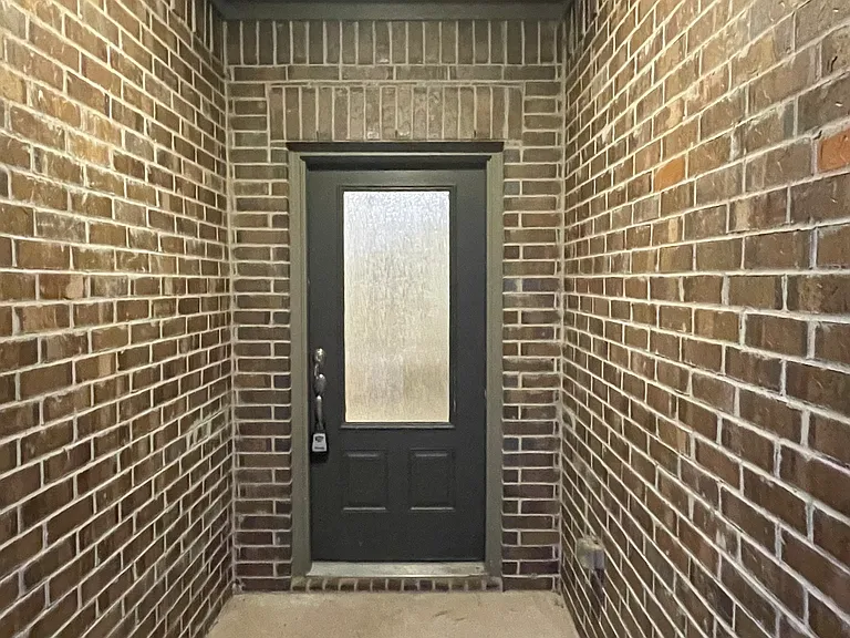 1714 Sandalwood Way — Photo 13