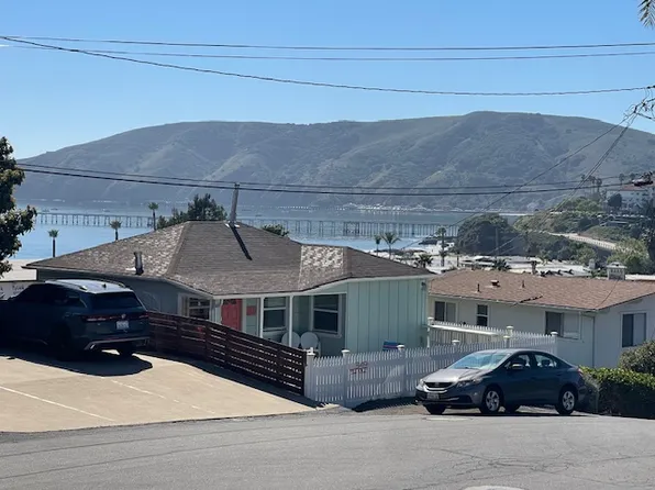 306 2nd St #B, Avila Beach, CA 93424