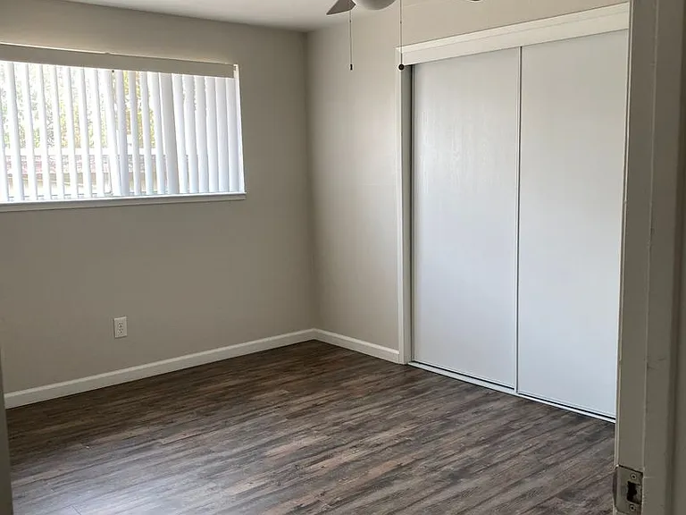 1365 Stardust St — Photo 8